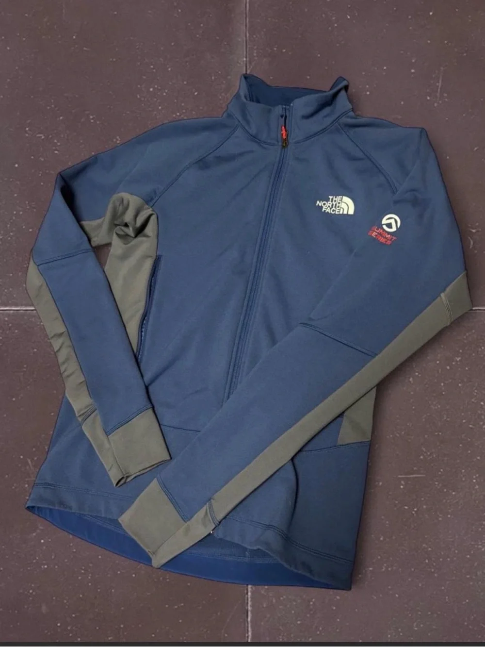 The North Face Men's Blue Full-Zip Performance Jacket. Summit series